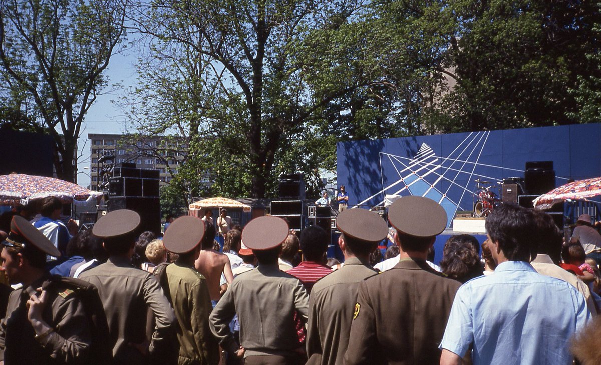 1985 1. Mai in Leipzig und 26. Mai FDJ-Pfingsttreffen in Karl-Marx-Stadt (Chemnitz). Unter sowjetischer Besatzung.