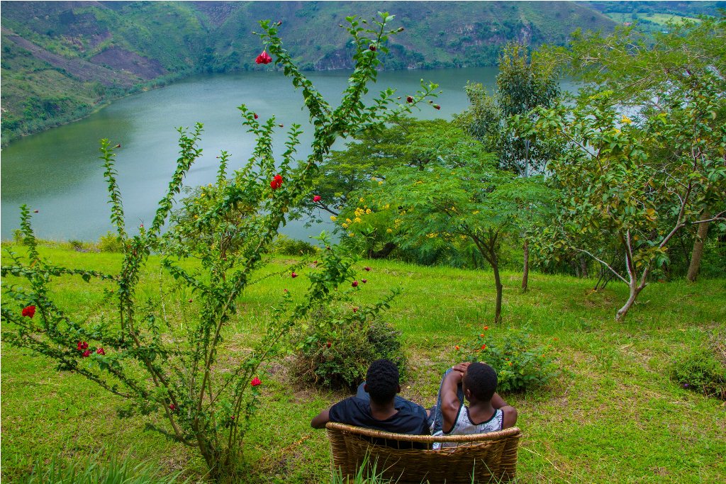 SseseRave's tweet photo. The #Kusimbula year starts in February so let go celebrate πΎ in #FortPortal the #NewYear2022
On 25th - 27th 2022.
Rooms: 420,000UGX
Camping: 320,000UGX
Book Now: +25677571608 | 751395326
#Travelholic #Traveladdict #UniquelyOurs #ExploreUganda #ThePearlOfAfrica https://t.co/sVYhpNQNw7