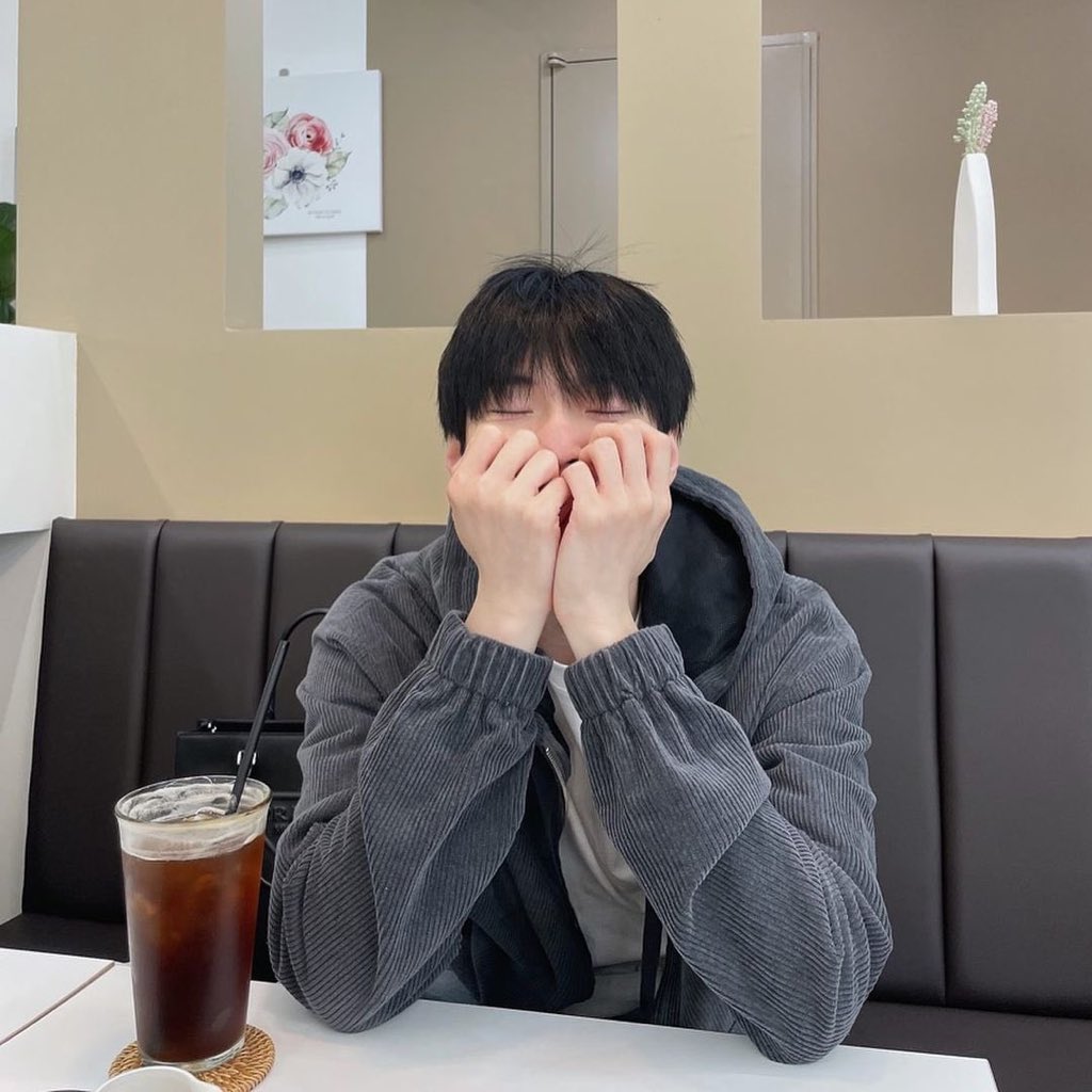 🐰 happy doyoung day 

🏹 แจก 50c 1 คน

🌷 rt อย่างเดียว

♡  สุ่มวันนี้ แท็กหาค่ะ

#MyDearDoyoungDay
#HAPPYDOYOUNGDAY