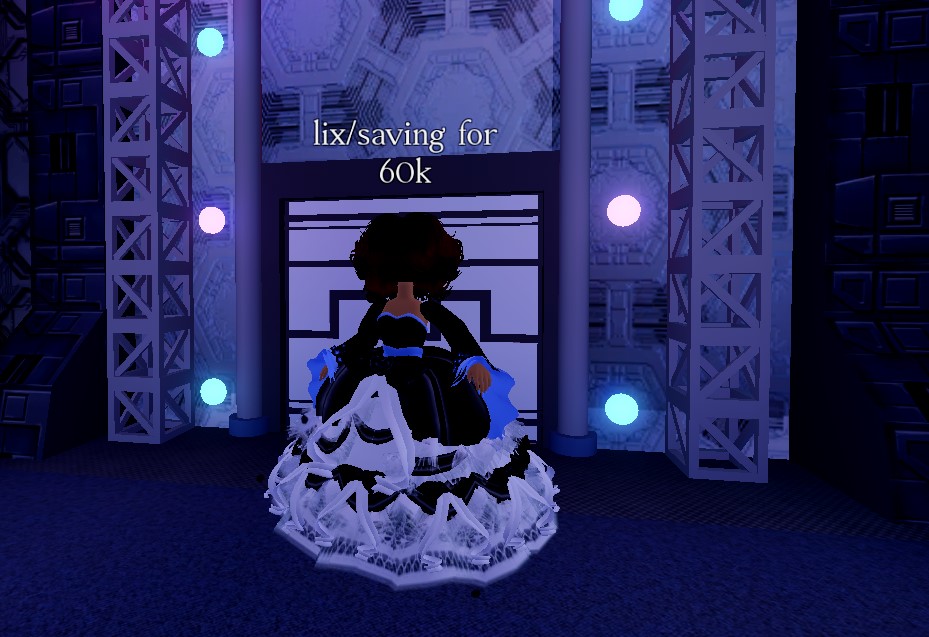 bundle_bean_'s tweet photo. headless hack . needed items are sewer rat and a long skirt . turn the sewer rat to smol bean , then turn the skirt to long or wear a long skirt . i used val skirt and there you go headless . #rhhack #royalhigh #royalhighhack #rhoutfithack #royalhighoutfithack https://t.co/Ae4rxhQDa1