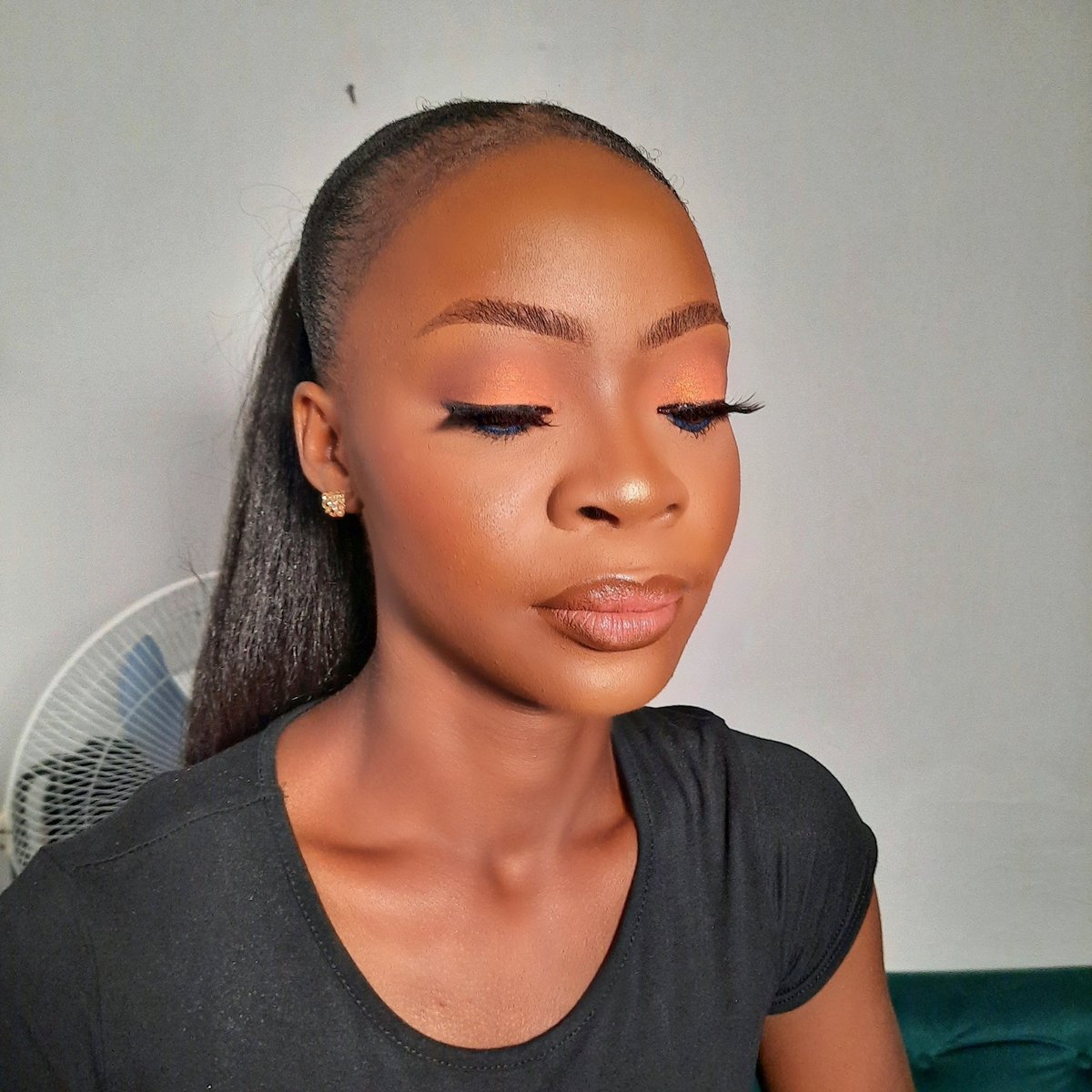 makeupbyIBL__'s tweet photo. Hey Guys, my name is Temilayo and I'm a professional makeup artist based in Ibadan, Nigeria. Pls help me retweet this...my clients are on your tl 🙏 https://t.co/y1cJdCakdv