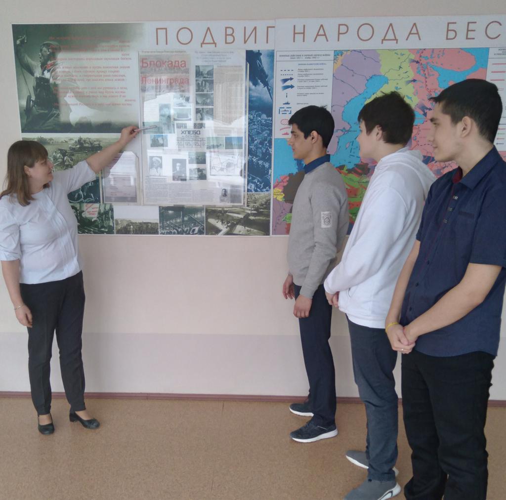 depsamobr63's tweet photo. В рамках НП «Образование» в МБОУ Школа №132 прошли уроки мужества, посвящённые памятной дате истории России: Дню снятия блокады Ленинграда и акция «Блокадный хлеб». https://t.co/Xtm3kI4KIE