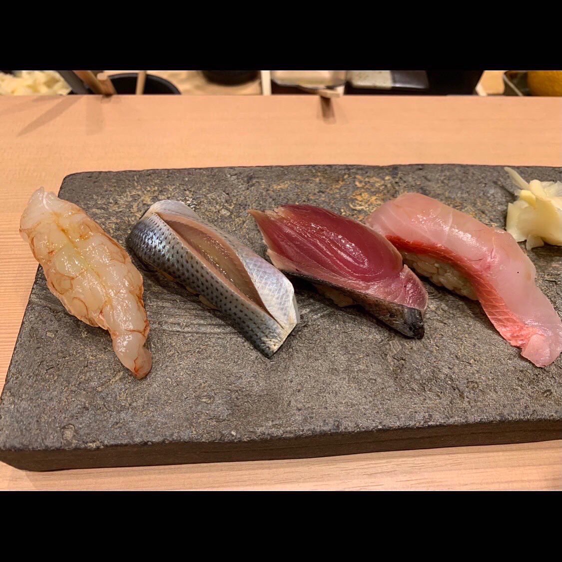 itether2015's tweet photo. 🍣2021年12月24日に行われた
弊社の忘年会の様子です🐟
#エンジニア #エンジニアと繋がりたい
#忘年会 #すしすたぐらむ #表参道 #アイテザー #代々木 #itether https://t.co/Vzwe5x8dMb