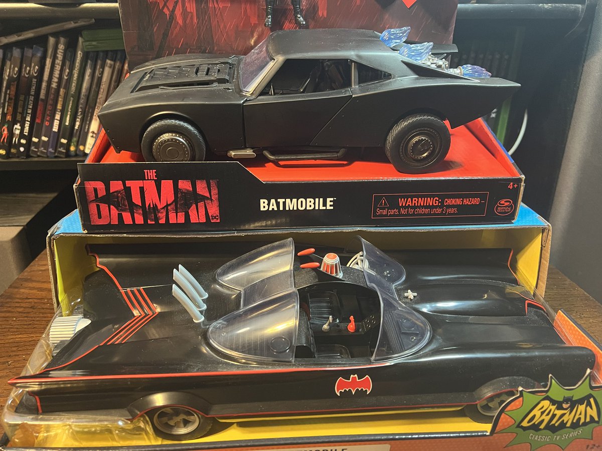 PeteIllustrated's tweet photo. I know these are just toys in this photo. But if you can accept the aesthetic of the 66 car as a Batmobile then you canβt say the Reeves car isnβt a Batmobile. #theBatman #Batman66 #ChicksDigTheCar https://t.co/YlF6HJ4eNG