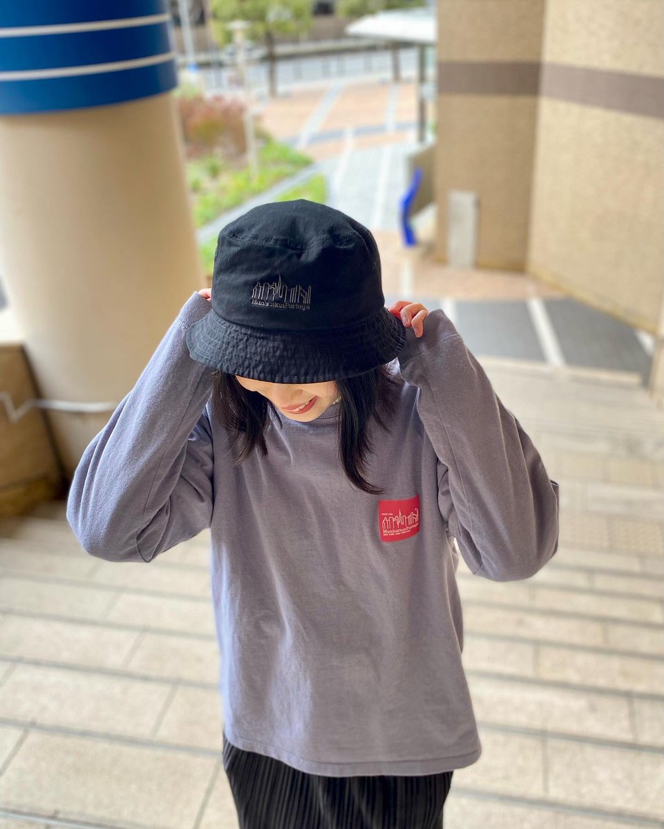 mp_namba's tweet photo. 【Bucket Hat】
Number: #MP140-22S00
Color: Black
Price:¥4,400(tax in)
Size: FREE
Staff:161cm
#manhattanportage #マンハッタンポーテージ
@parks_official https://t.co/HgkqBEyyPF