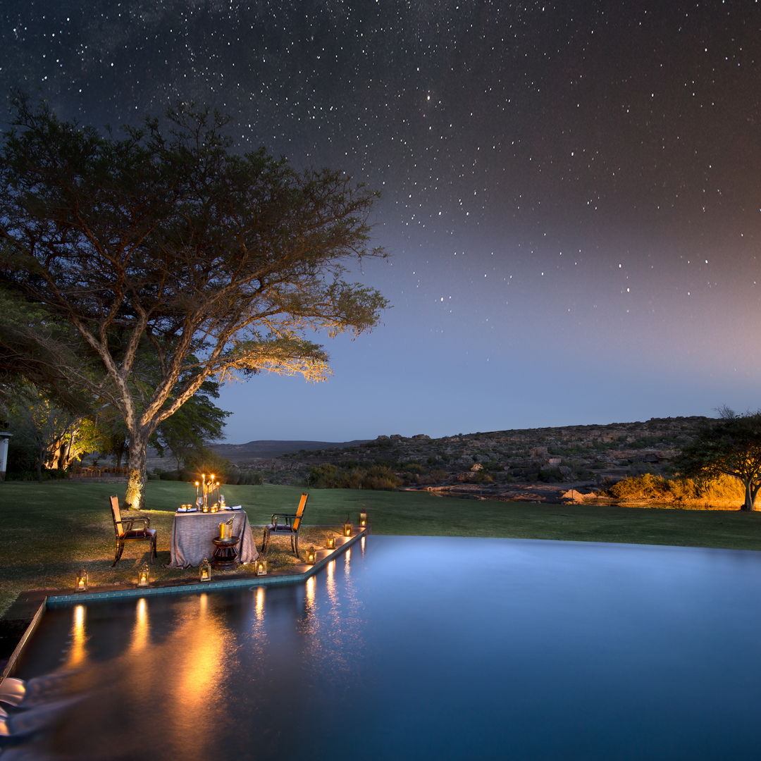 Still looking to make those last-minute Valentine’s Day Plans? Why not spoil that special someone at Bushmans Kloof for a romantic breakaway? 

#BushmansKloof #Cederberg 
ow.ly/6GoH50HFbYI