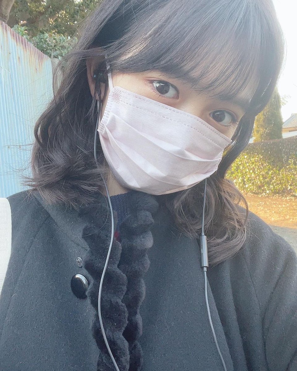 TokisenInsta's tweet photo. https://t.co/w6DJeBwZAn
小泉遥香のインスタが更新されました。(自動投稿)
#超ときめき宣伝部
#小泉遥香
🖤🖤🖤
♡~𝓲𝓶𝓪𝓰𝓮 𝓬𝓱𝓪𝓷𝓰𝓮~♡
髪の毛切りました💁✂
これからもよろしくお願いします(?)笑
#instahar...
2022/02/01 15:59 https://t.co/BIftDEDK4D