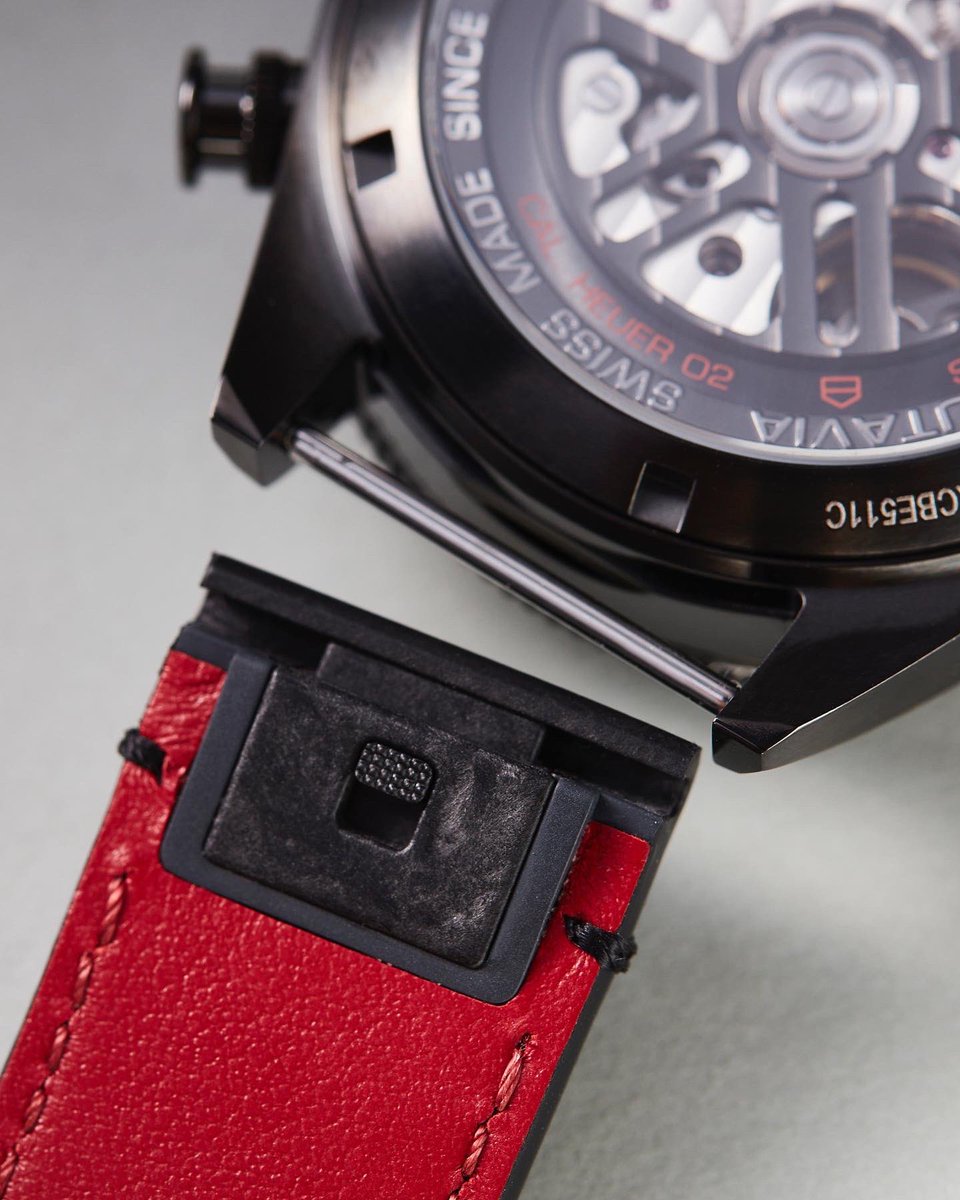 …and here’s the DLC-coated “Bund” Autavia; polished edges; quick-change strap..and love the lume