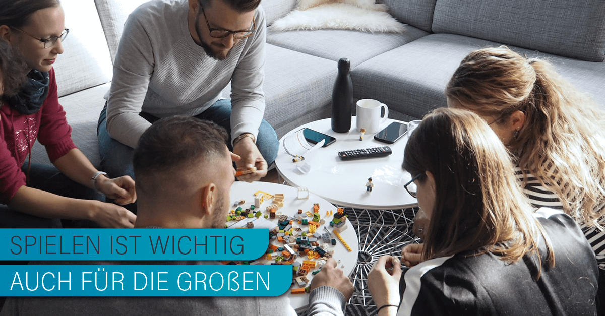 Bei der Arbeit spielt man nicht! Oder doch?
Gemeinsam ans Ziel kommen durch Zusammenarbeit und eine spielerische Herangehensweise – darin liegt der Grundstein für innovative Unternehmen. Mehr zu #collaborativeplay in unserem Blogbeitrag. l.smapone.com/collaborative-…