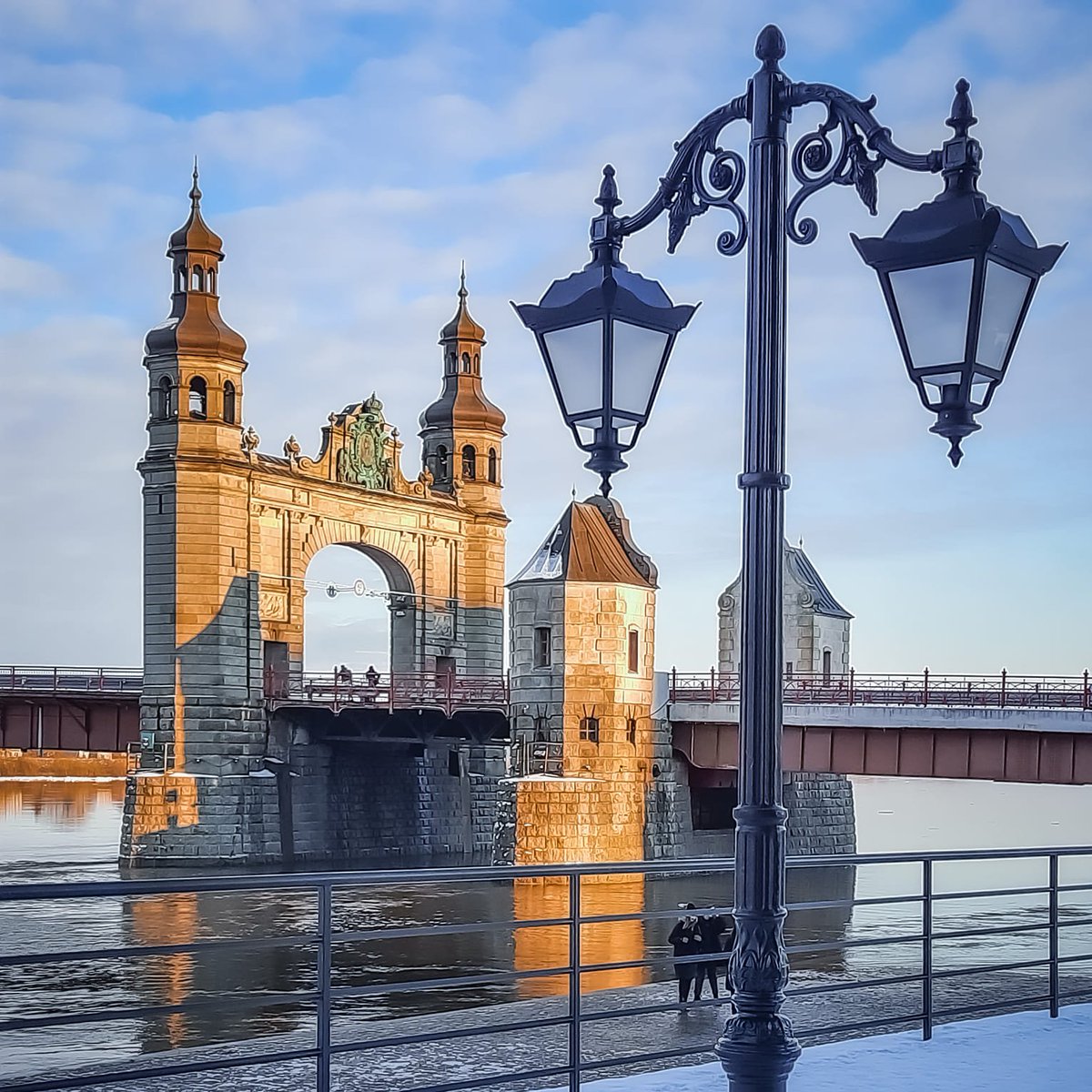MID_Kaliningrad's tweet photo. 🌤Good morning from #Sovetsk!
This 2⃣nd largest city in @KaliningradReg|ion is located near the Russian-Lithuanian border.
🌉Read about the Queen Louise #Bridge over the Neman River: https://t.co/croVD8ub40
#VisitRussia 🇷🇺 #VisitKaliningrad
📸https://t.co/5hQu4aNy4h https://t.co/l0L6DZAkK4