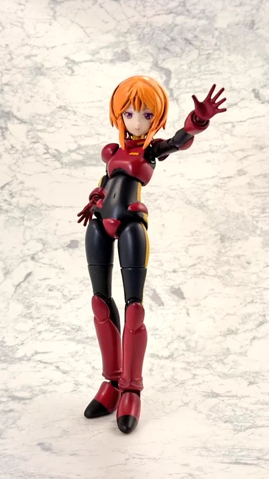 遂にプルツー完成‼️
モビルドール サラをベースに頭部はFAガールに変更して作りました!ヽ(*'∀`*)ノ
#ガンダム #ガンプラ #プルツー 