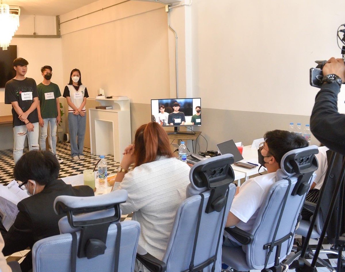 Ploy_Praphaphorn tweet media