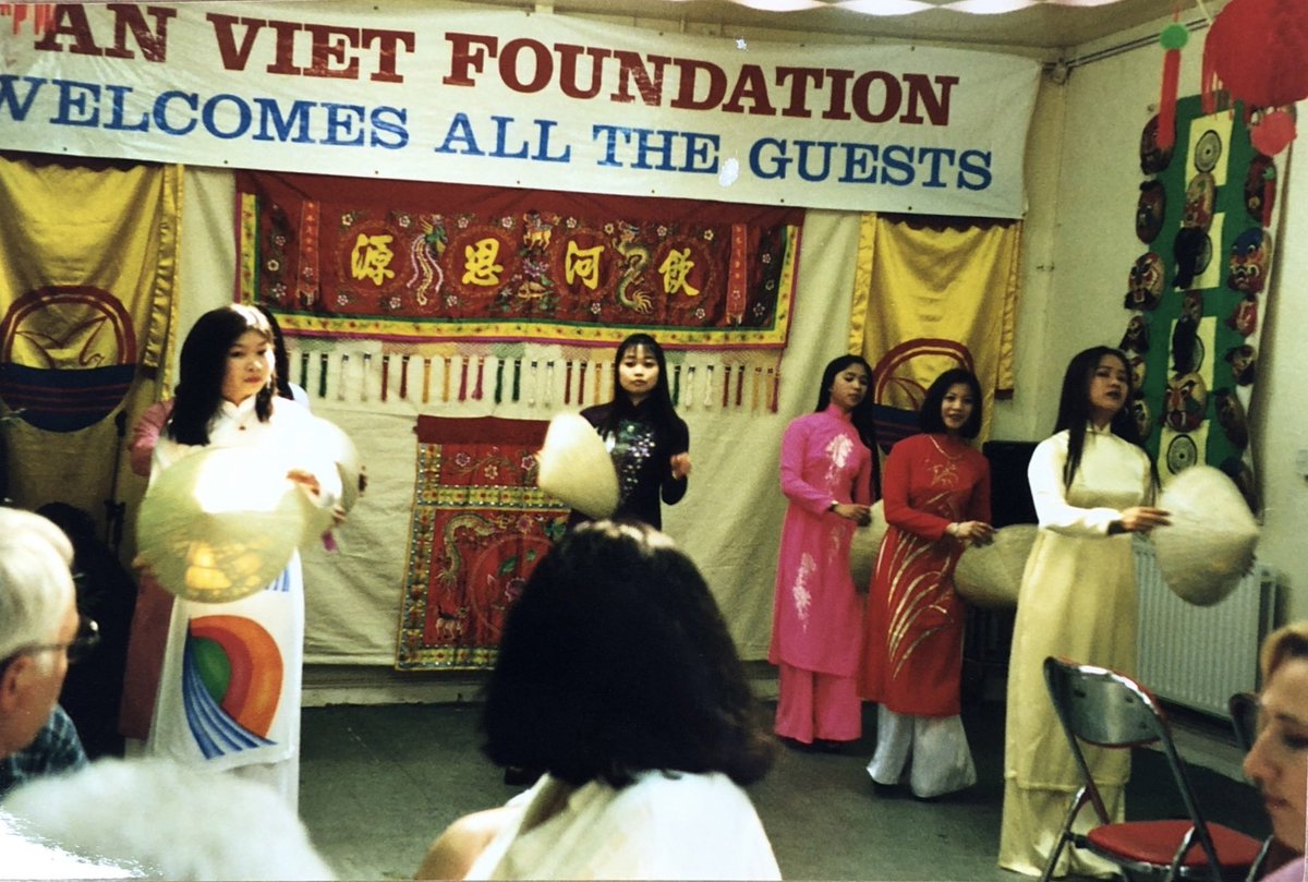 ArchivesHackney's tweet photo. Today is Tết, also known as Lunar New Year. This festival is widely celebrated by the Vietnamese including those at the An Viet Foundation. These #AVFAFinds show past celebrations which include lion dances, singing and eating lots of good food!
#LunarNewYear #vietnamese
1/2 https://t.co/nLxvkz4jld