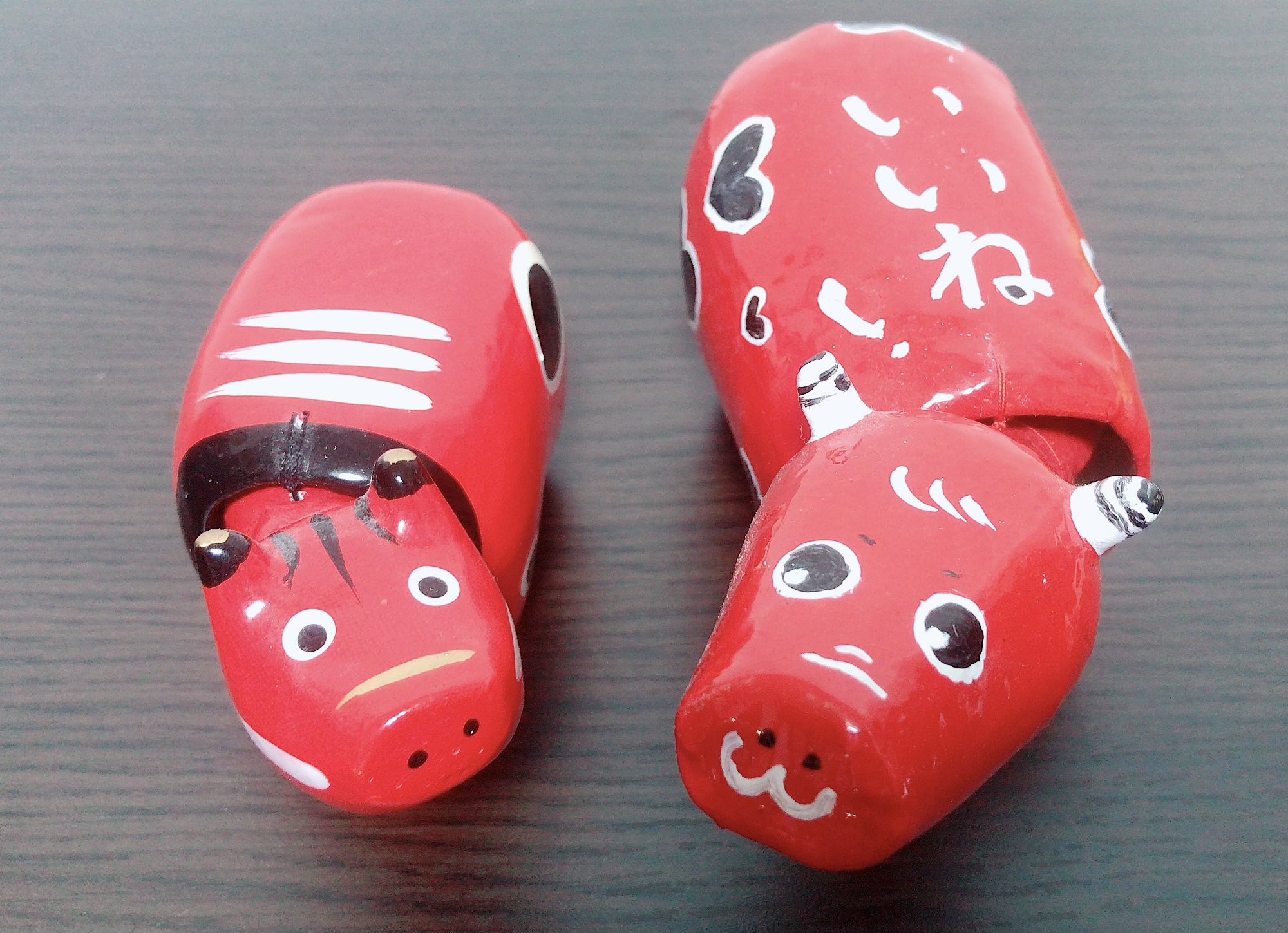 佐藤 誠純 完成された赤べこ 左 は最高に可愛いし 絵付け体験で自分でデザインした赤べこ 右 も愛着がわいてすごくいいです 会津若松に絵付け体験のできるところがたくさんあったので福島観光のおすすめスポットのひとつです T Co Cpcsyvlank