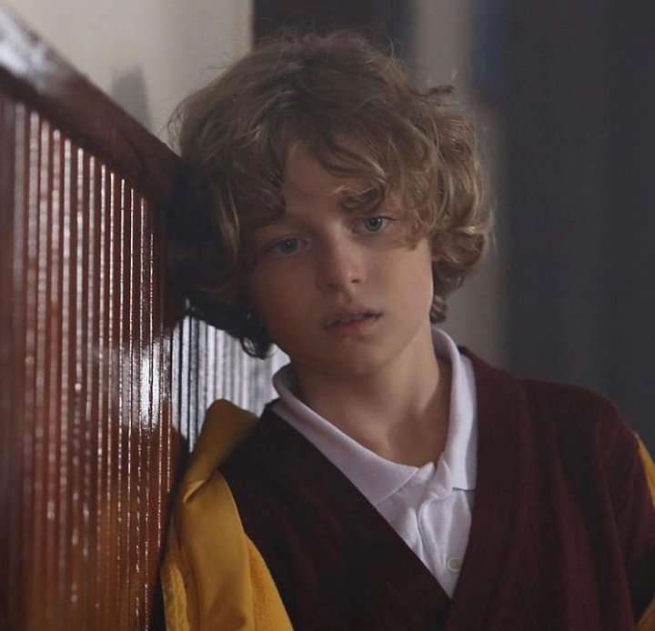 До последнего вздоха (2010). Картинки до последнего вздоха. Истерзанная турецкий сериал нефес. Новые турецкие сериалы 2022. До последнего вздоха турецкий сериал.