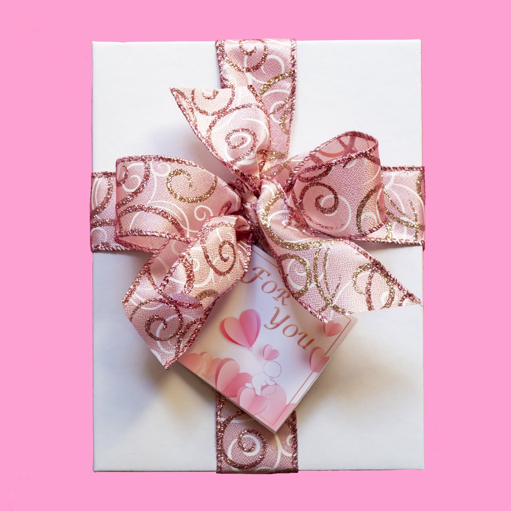 BelegrinaBakery's tweet photo. New Valentine’s Day Items! Go to our website https://t.co/yy6eKbs3mg to order yours today! 💘 https://t.co/sh3sKXVdfY