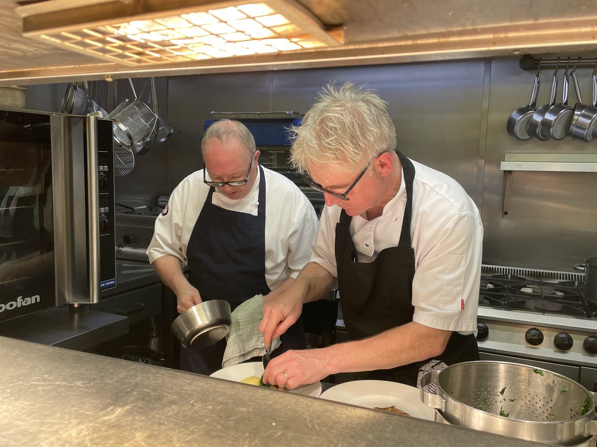 BryanWWebb's tweet photo. Like everyone else we are looking for chefs to join Ian and myself in the kitchen at Tyddyn Llan. Good for someone who wants to learn more about classical cooking with the finest ingredients. Four day week, good salary and excellent tips. Accommodation available. Please RT. https://t.co/S9WqGC95cn