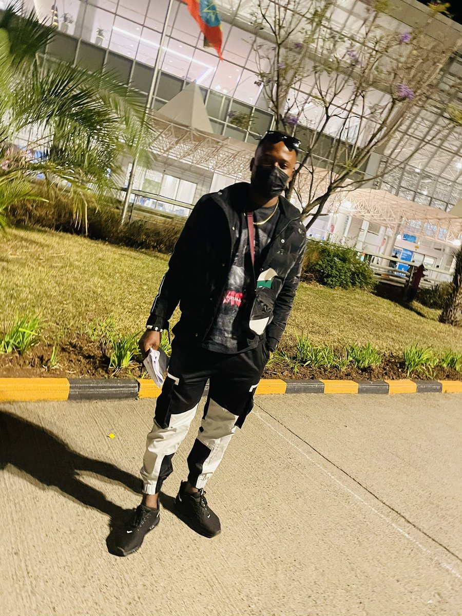 Freshness222's tweet image. Happy new month to u all