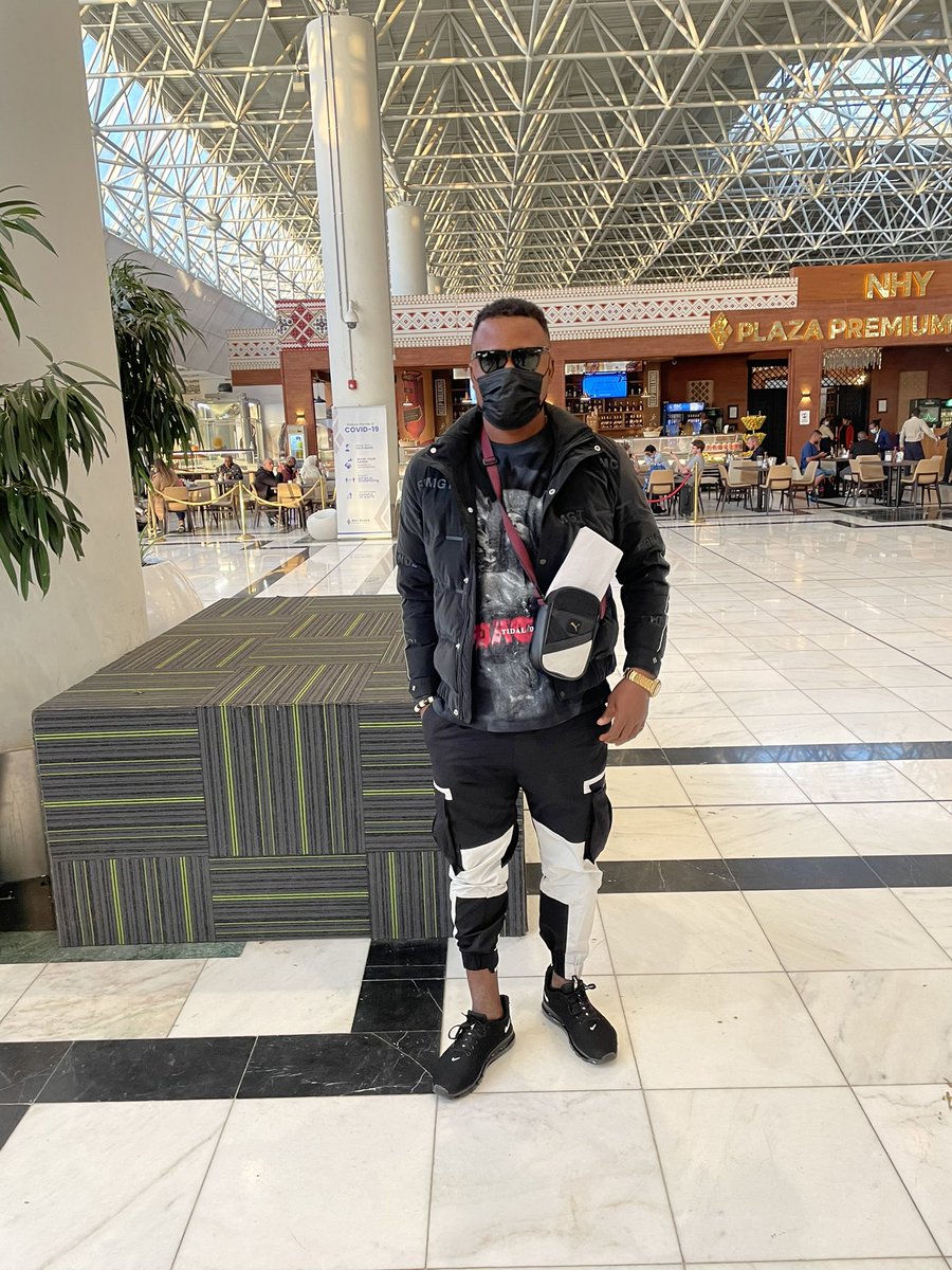 Freshness222's tweet image. Happy new month to u all