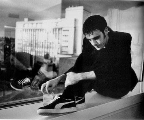 NickyWiresDyson's tweet photo. 27 years, heartbreaking. Always sadly missed, that never goes away. I hope you found happiness ❤️ #StayBeautiful #Genius #RicheyEdwards #MissingPerson #KeepTheSearchAlive https://t.co/OJoJsPnYdA