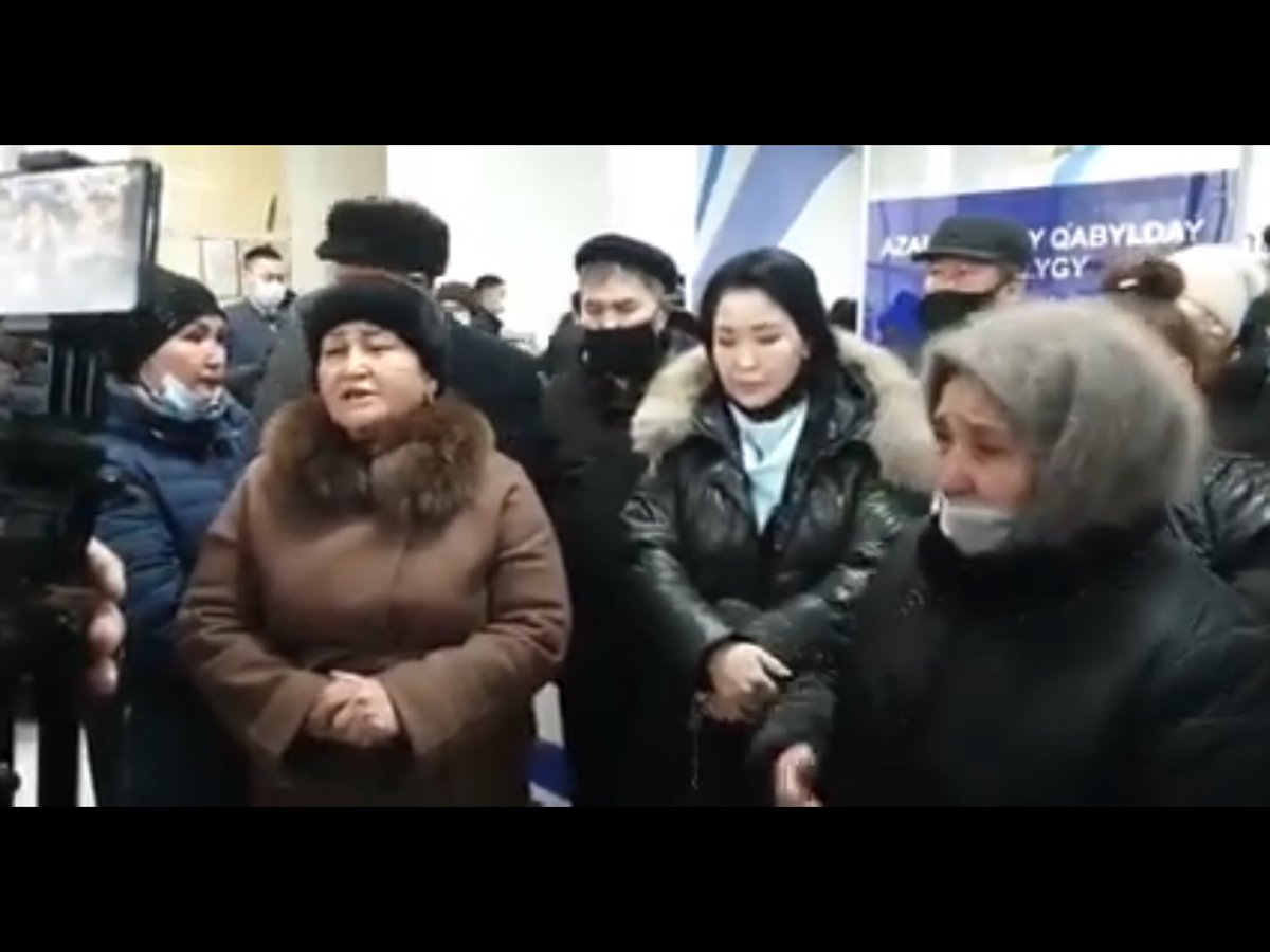 mayra42055396's tweet photo. Террорист ТОҚАЕВ халықті азаптап,сұмдық фашистік жоспарлары жалғасуда #KazakhGenocide @rozathun @UNHumanRights @hrw @Europarl_EN @mikepompeo @MrJohnNicolson @SenRubioPress @POTUS @UNPeacebuilding @USNATO @NATO https://t.co/kBi4TPlmWy