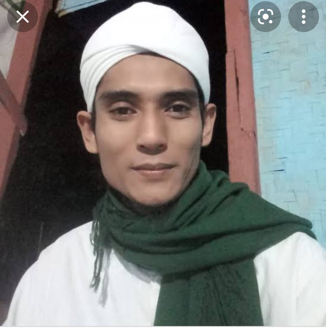 Ini yg katanya HABIB !!
PHEDOPHIL, PENJAHAT KELAMIN.. TANGKAP!! 
Jusuf Alkaf !