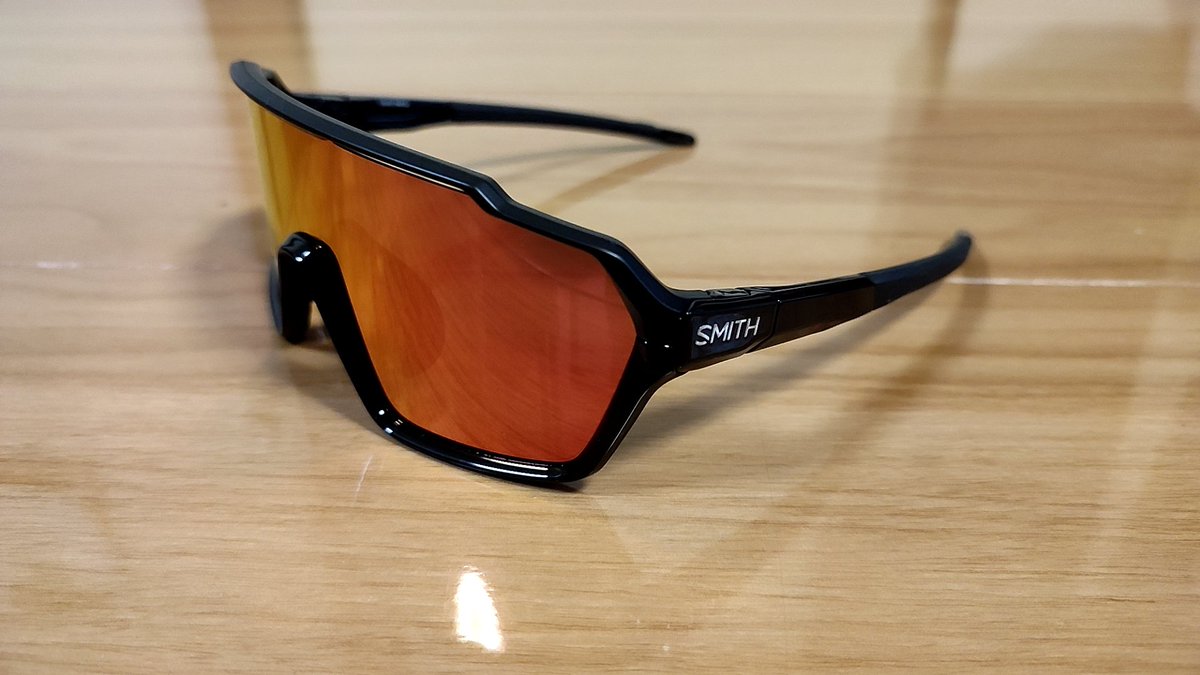 mazuibo_yoshi's tweet photo. 今シーズンの🕶は #SMITH #ShiftMAG™ Blackを使用させていただきます
デフォルトの状態では顔が平べったい僕には少し浮いた感じがしていましたが、ノーズパッドを交換することで最高にフィットしました!
Smithは使用者に合わせて調整できるのでありがたいですね👍
#備後しまなみeNShare
#smithoptics https://t.co/cIefXU7xSi