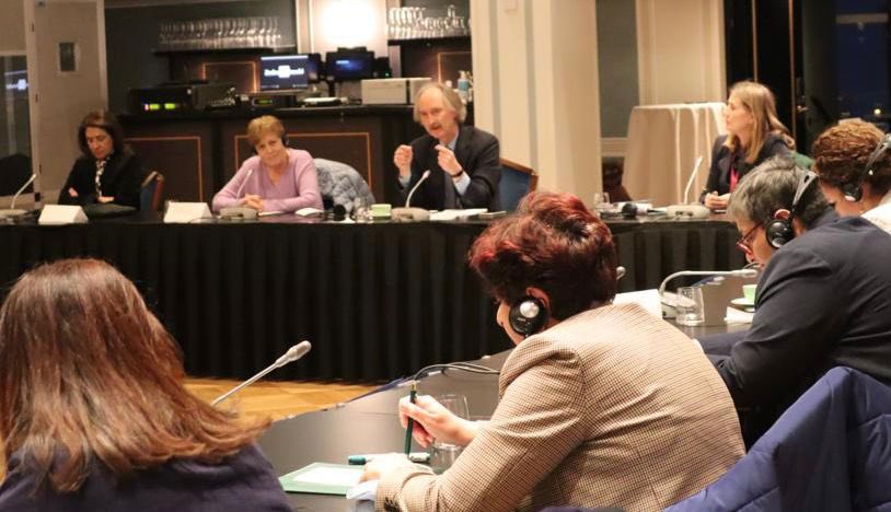 Umin <a href="/AHuitfeldt/">Anniken Huitfeldt</a>: Vi er glade for å støtte og ta imot Syrian Women Advisory Board i Oslo.
Syriske kvinner har en sentral rolle for en politisk løsning i Syria.
Det er et stort behov for framgang i den politiske prosessen. 

regjeringen.no/no/aktuelt/syr…