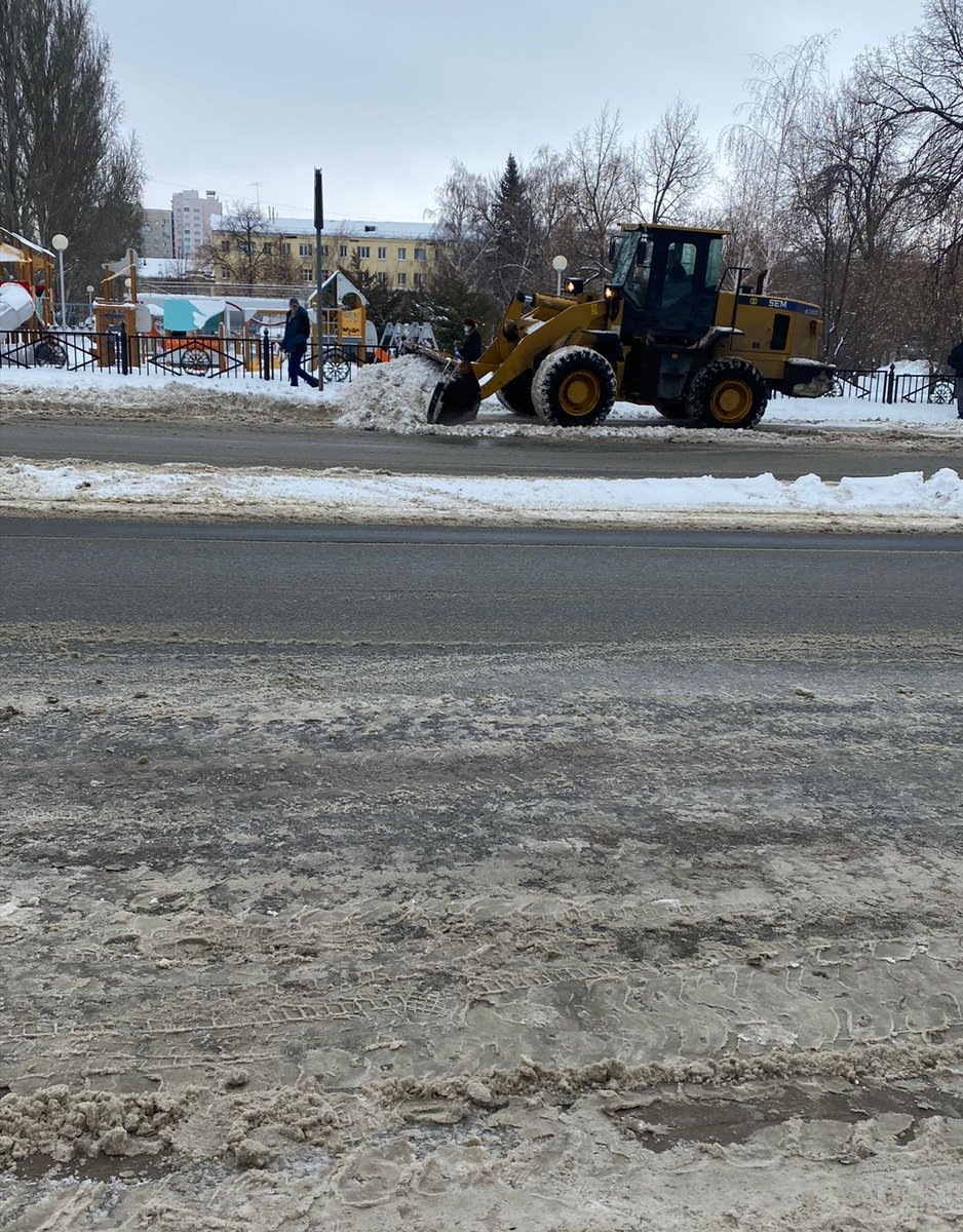 Очистка УДС от снега  по ул. Галактионовская.
  <a href="/rradyukov/">Роман Радюков</a> <a href="/AdmSamRna/">Администрация Самарского внутригородского района</a>