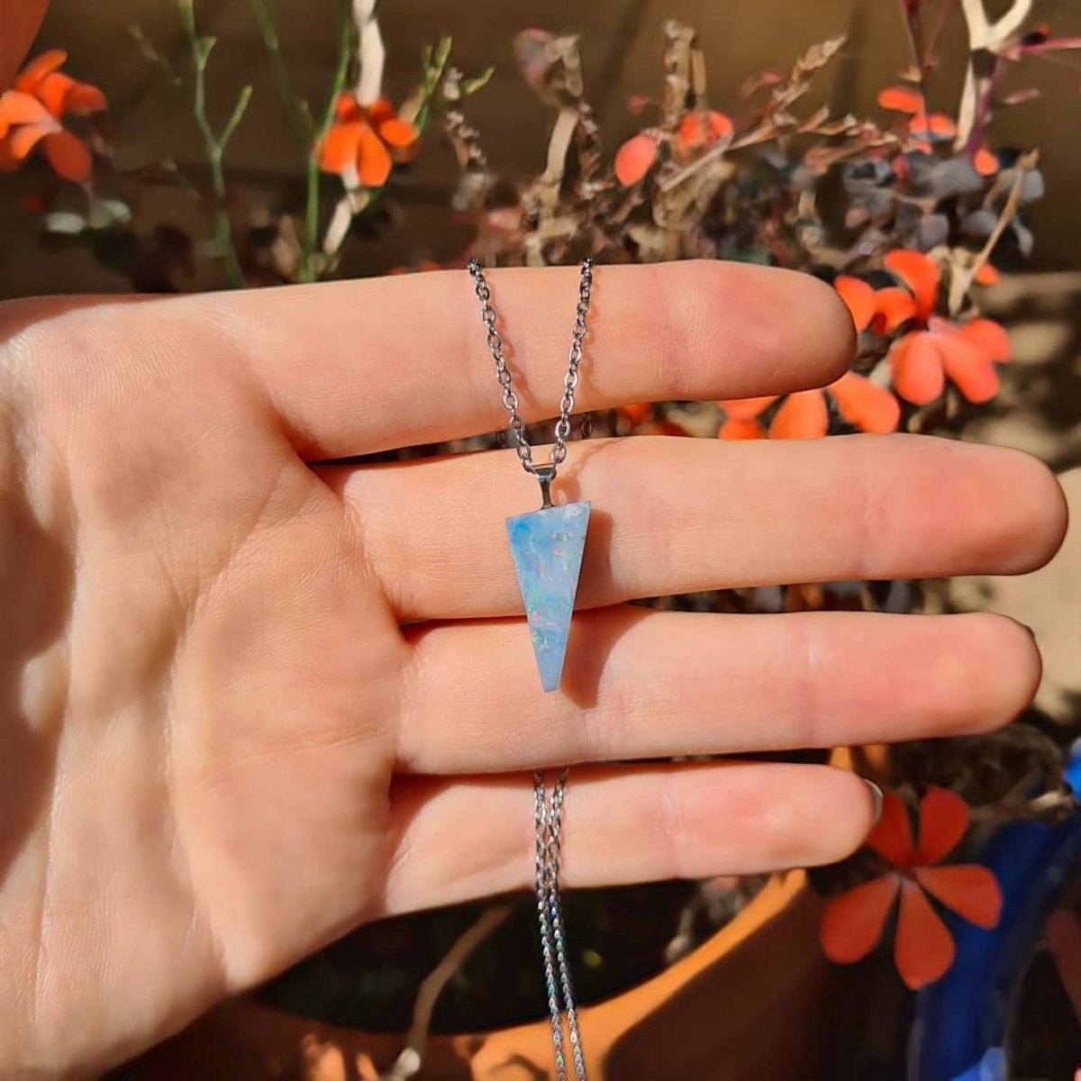 paintstraya's tweet photo. Pink moon 🌙 🌚 💗  Sold a while back but definitely my favourite pendant by far 💖 #opal #australianopal #opalpendant #opalnecklace #호주오팔 #쥬얼리 #オパール https://t.co/deI03WWQke