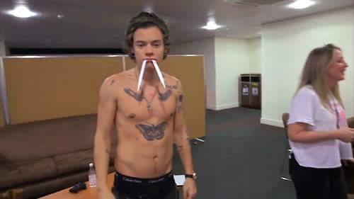 ControlStylesxx's tweet image. Merci de faire partie de ma vie et de la faire vibrer, la rendre plus belle depuis 10 ans, we love you so much Hazza 💗 my universe #happybirthdayharrystyles @Harry_Styles #HarryStylesLoveOnTour