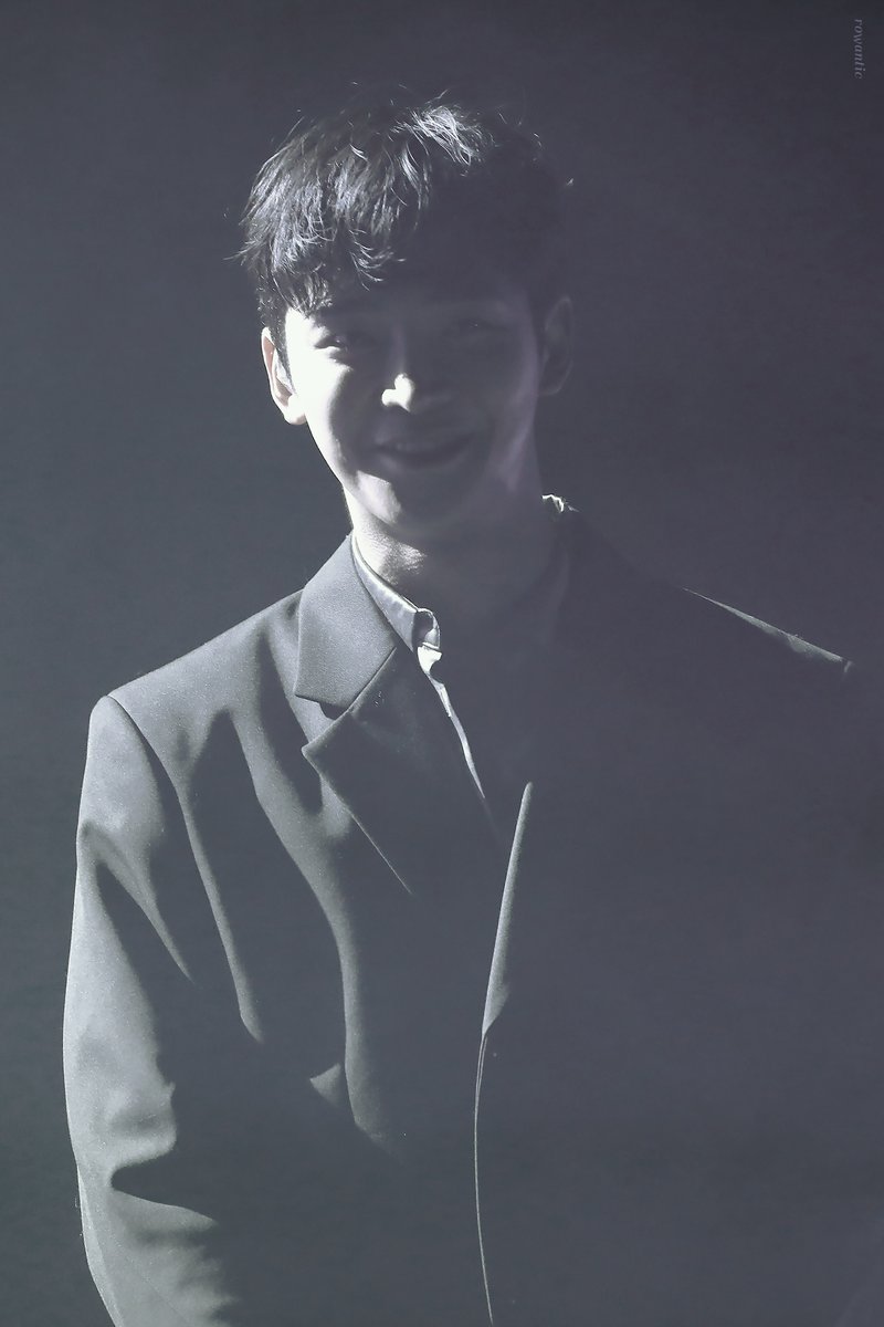 220122 IMPERFECT CONCERT
그대의 음성을 듣는 것만으로도 기쁨을 느낄 수 있었던 그날들 
#로운 #ROWOON #SF9 #에스에프나인