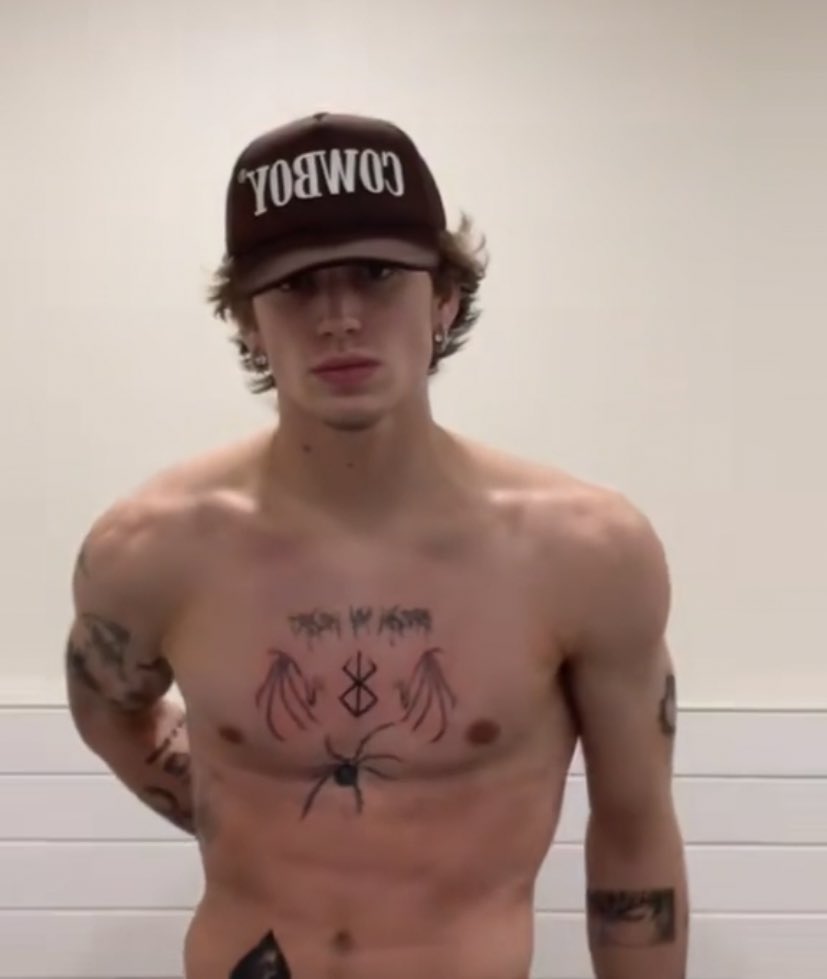 vinniesarchive's tweet image. 