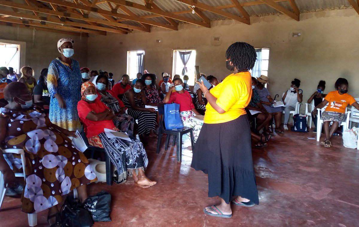 HandsofHopeTru1's tweet image. Zvishavane women say lack of #Accountability &amp;amp; #transparency by duty bearers is a threat to their peace &amp;amp; security in the community.

Lack of access to information, poor service delivery, religion &amp;amp; poverty  are also drivers of conflicts @WCOZIMBABWE @ImpactStoriesZw @ZIMCODD1
