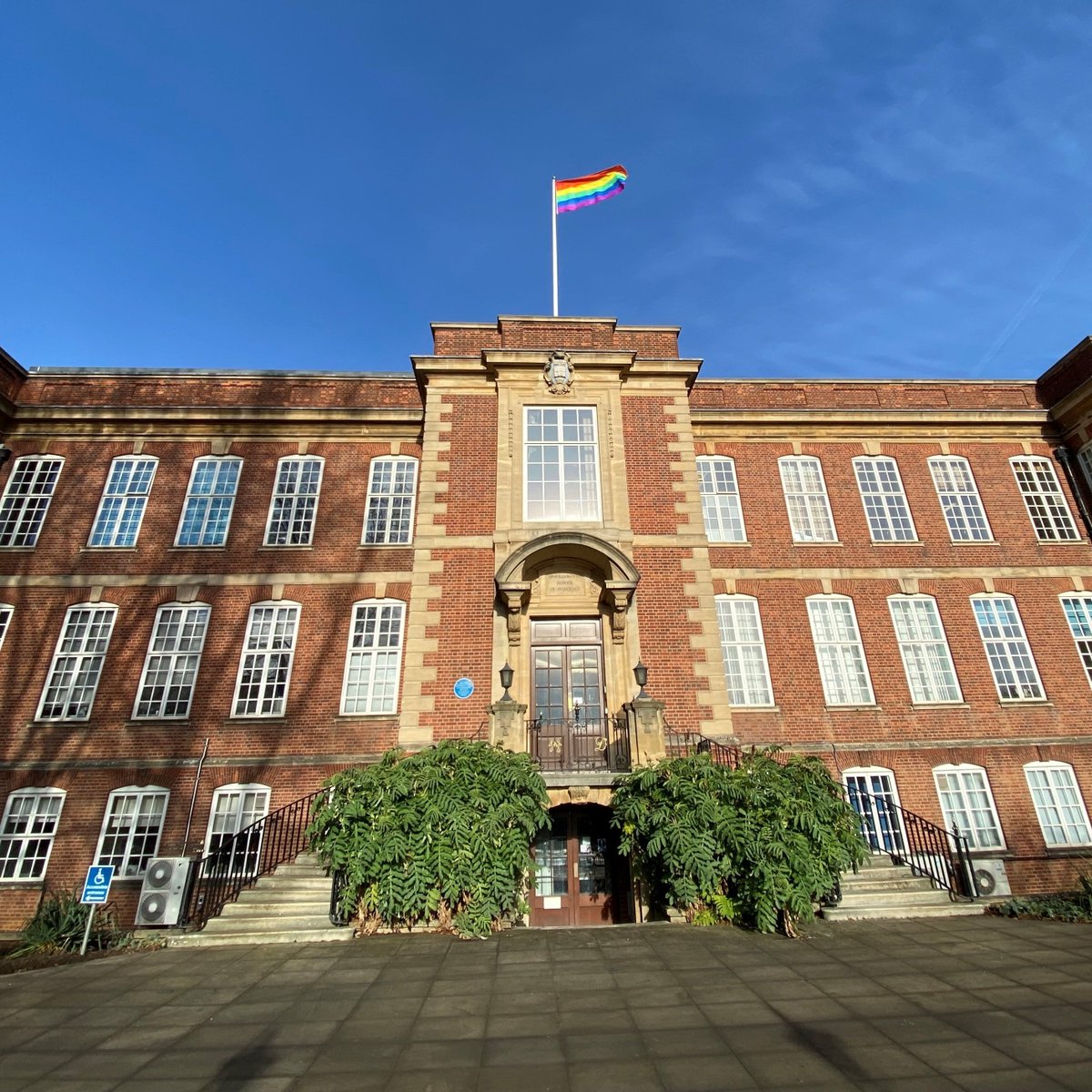 Dunn_School (now @DunnSchool.bsky.social) tweet media