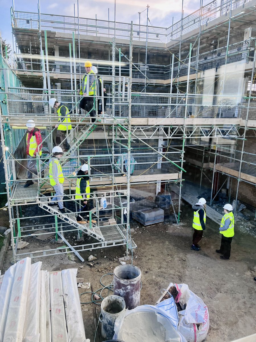 Today we are showing the students from <a href="/AbWitCollege/">Abingdon & Witney College</a> around the new Green Construction Skills Centre that will become a part of their Abingdon campus. Our Site Manager Colin Bellamy is a fountain of knowledge when it comes to the future generation of construction. 🙌👏🏻👷🏻‍♂️👷🏽👷🏼‍♀️