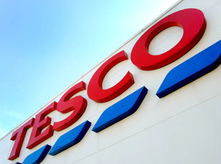 Tesco pulls the plug on its Jack's #discountstores intended to tackle #Aldi and #Lidl head-on, closing seven and six will be a #Tesco #supermarket.
317 #delicounters also axed
Are they going to take the whole brand back to 'pile it high and sell it cheap'?
independent.co.uk/business/where…