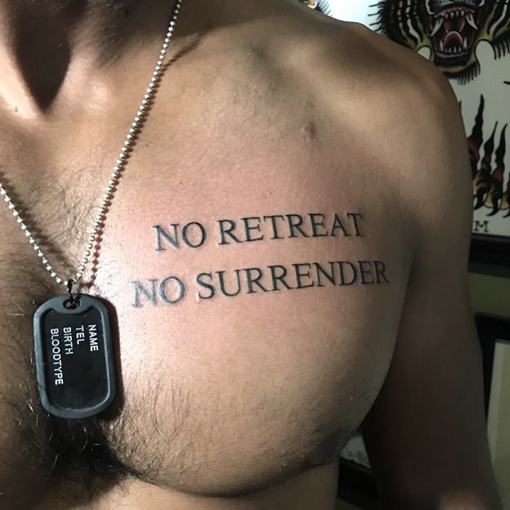ItsmeLP No Retreat No Surrender  Tattoos von TattooBewertungde