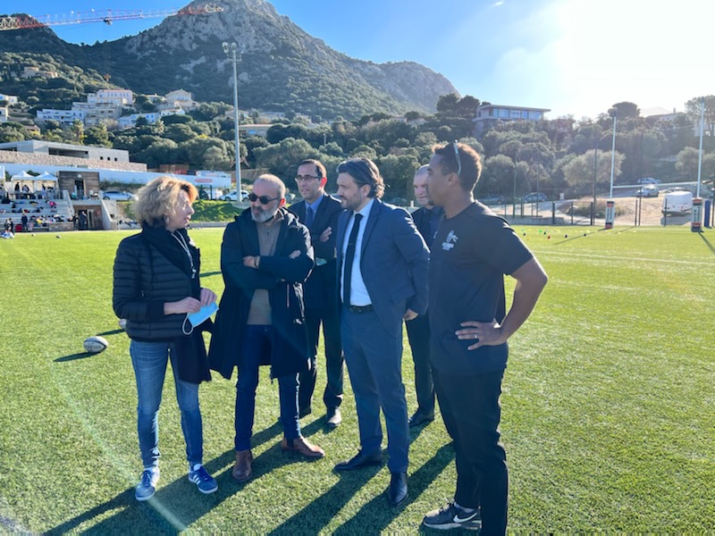 accorse's tweet photo. 🏉Un atelier de rugby réunit actuellement 171 élèves au stade de Lumio. Ils viennent des écoles de Lumio, Algajola, Cateri, Galeria, Calenzana et Loviconi. Cet événement s'inscrit dans le cadre d’un partenariat de la @DSDEN2B avec la Ligue corse de rugby &amp; l’USEP 2B.🏉 https://t.co/CTQwB9awnh