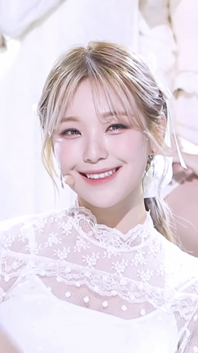 Amazon.co.jp: Jiheon Baixinquen fromis9 Fromis_9 Promise