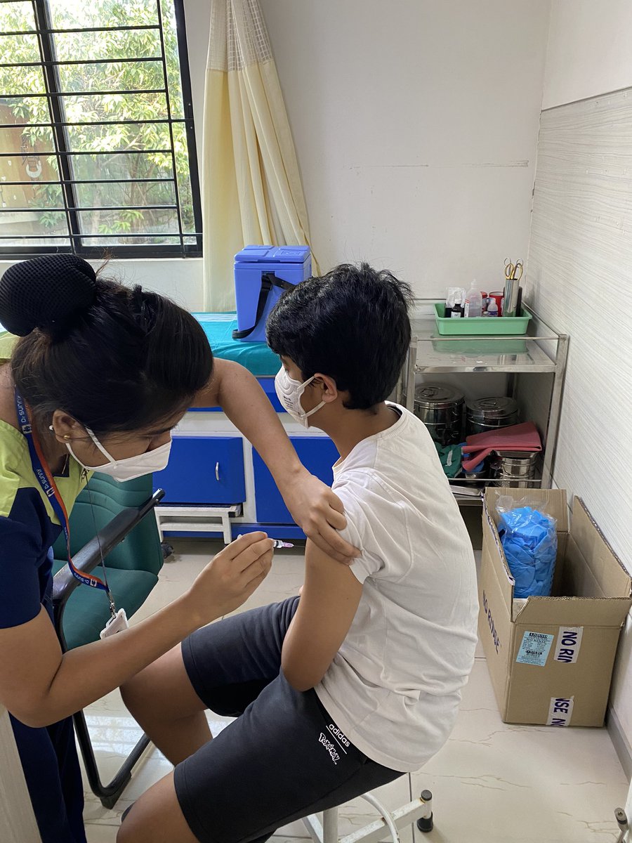 Dwari1008's tweet photo. Smooth in and out: 10 min at a place which is at a walking distance ! #Covaxin4Kids we have come a long long way in one year ! #thanksaton #Grateful @BharatBiotech #madeinIndia https://t.co/Ohnhi6ACFz