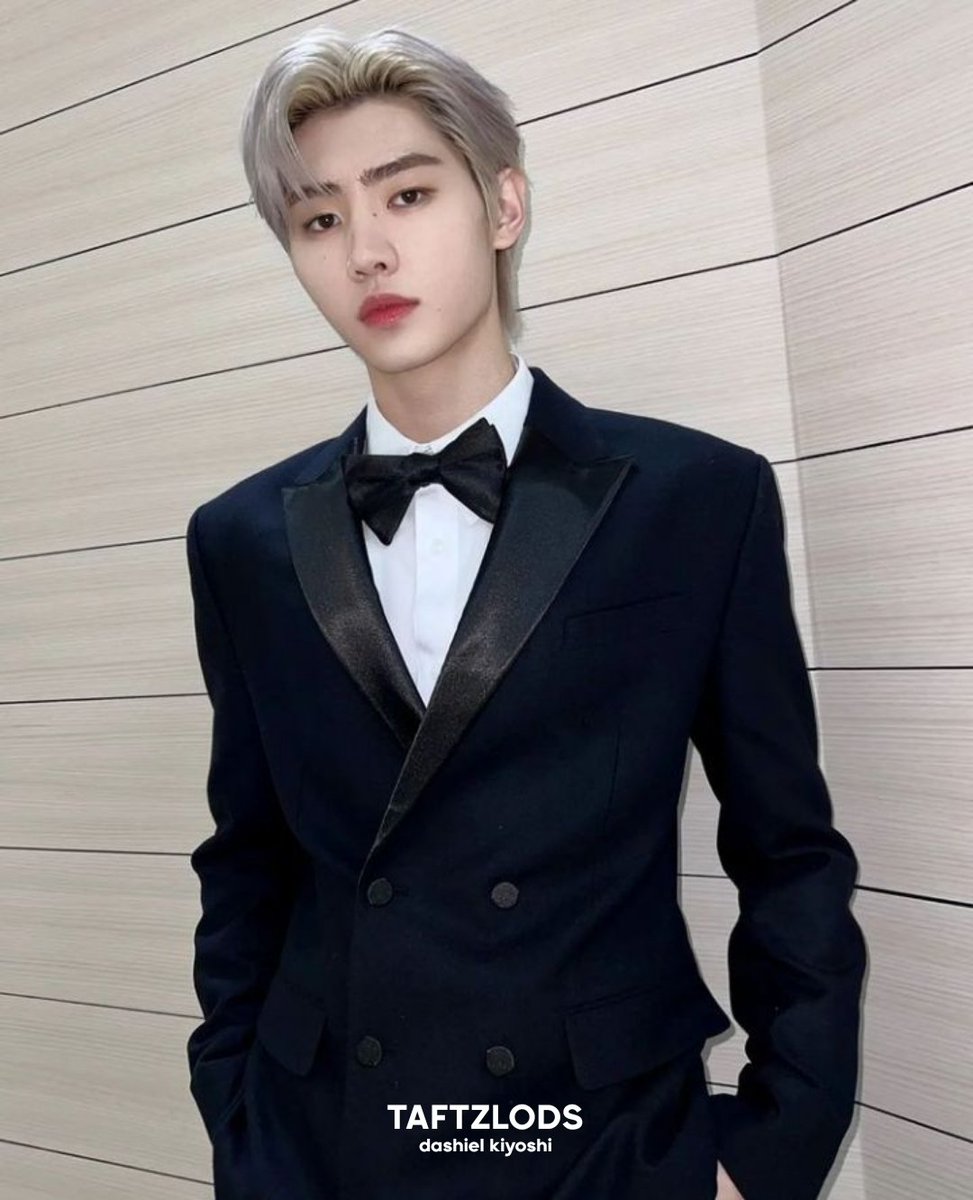 ㅤ

            not new to rp, restarting.
            like &amp; retweet to be mutuals.
                 
ㅤ