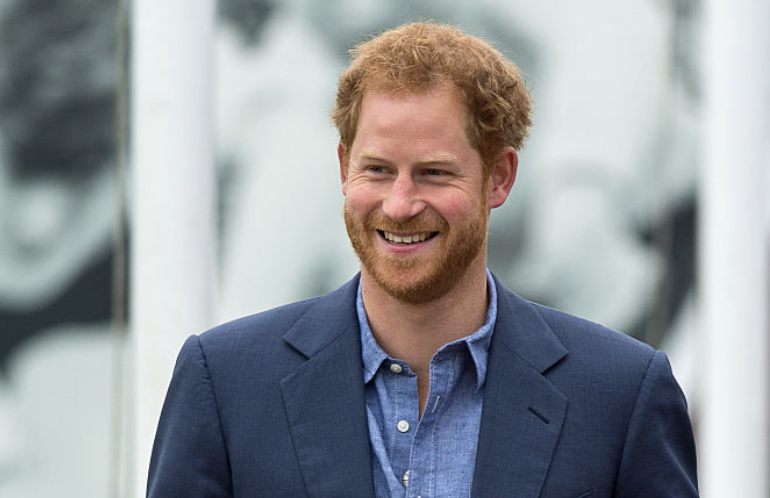 DailyMirror's tweet photo. Prince Harry's female ancestor from 100 years ago who looks just like him
https://t.co/YTghs8kPMQ https://t.co/HSMtJcNir9
