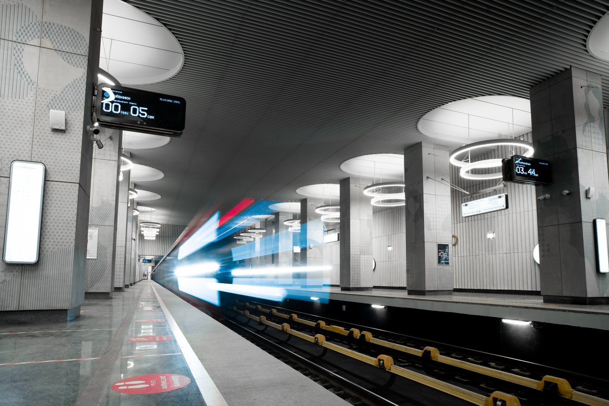 На Президиуме Правительства Москвы Мэр С. Собянин принял план развития городского транспорта на 2022 год.

Вот такие у нас планы на 2022 год:

🔹Закончить строительство БКЛ, чтобы в 2023 году она была полностью открыта для пассажиров