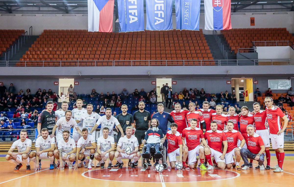 RealTopPraha's tweet photo. Dlužíme informaci o vybrané částce Futsal za život v Brně.
Povedlo se vybrat parádních 295.000 Kč. 💪
Děkujeme za podporu a těšíme se na další společné pomáhání. 🙏👍

#realtoppraha #pomahamepomahat https://t.co/WRS07MNjJd