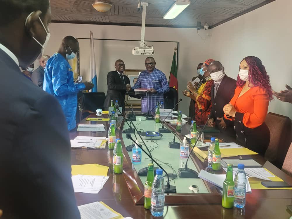 Cameroon Customs tweet media