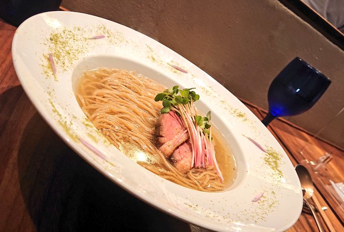 そしてこちら、鴨ラーメンです 