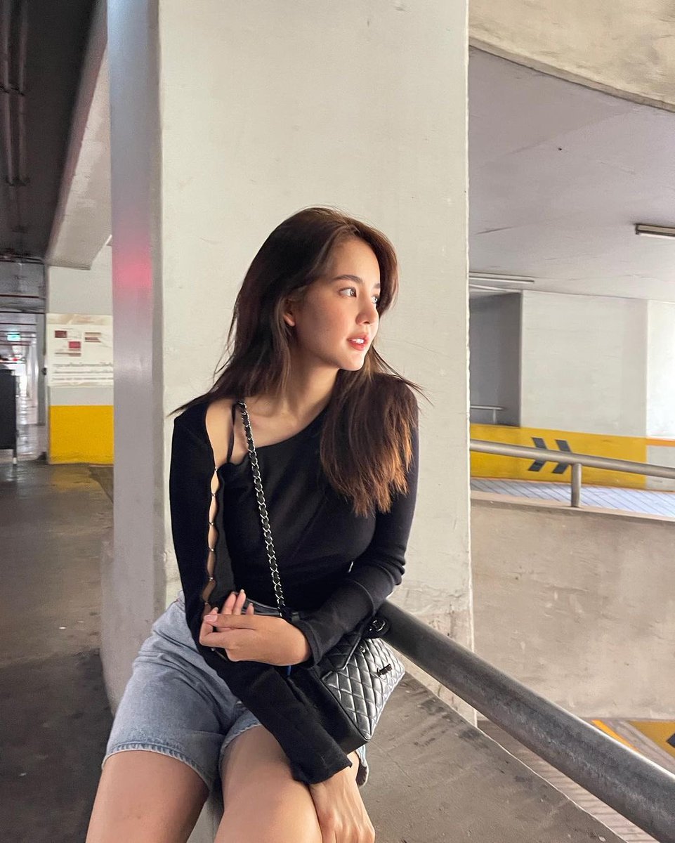 หนึ่งอาทิตย์มี7วัน เเต่เค้าคิดถึงเธอไปแล้ว8วัน เพราะเค้าคิดถึงเธอเกินนนนนน 🥲💗
#โบว์เมลดา 

♡ig : #bow_maylada