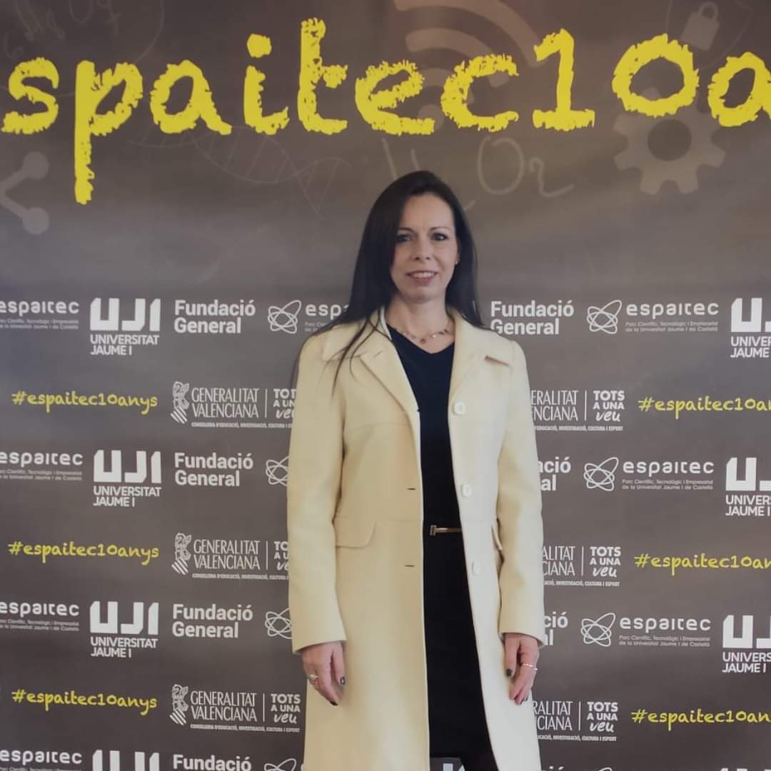 𝗘𝗤𝗨𝗜𝗣𝗢 𝗛𝗨𝗠𝗔𝗡𝗢 | 🟩

Ana Marques, responsable del Departamento de RRHH y Calidad,  asiste a la jornada de Financiación Pública para Empresas Innovadoras organizado por Espaitec 

<a href="/espaitec/">Espaitec UJI</a>
#uji #gva #ivace #avi