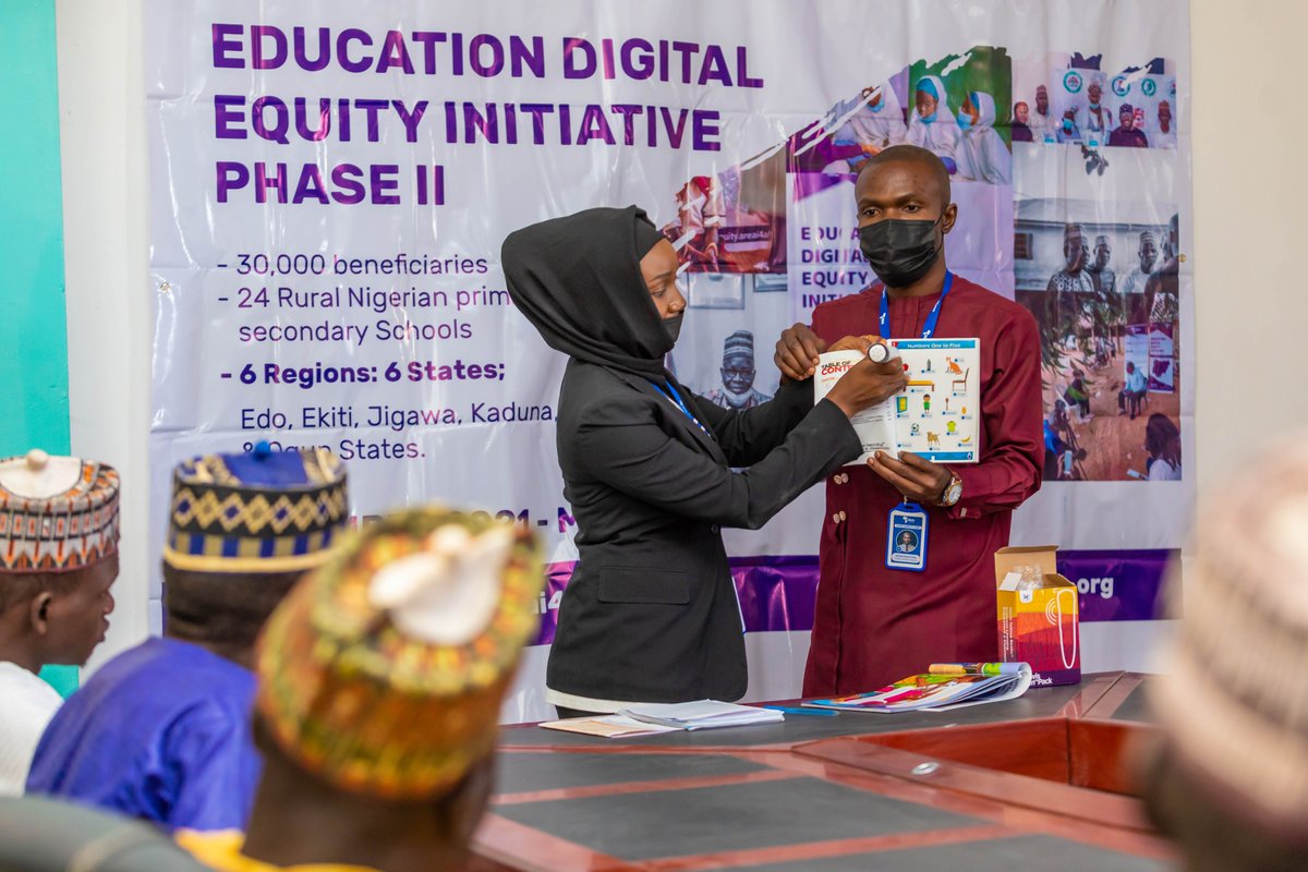 Areai4Africa's tweet photo. In Phase II of #EDEI, #AREAixFCDO would support 30,000 learners/beneficiaries from 24 schools in 6 rural clusters in accessing the #DigitalLearningManual as a fundamental strategy in enabling information access and ensuring digital learning support to rural schools. https://t.co/DbuarK4q5A